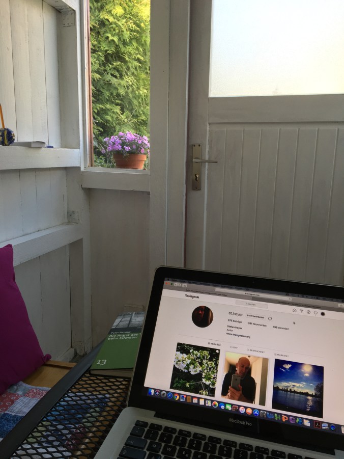 34E7204A-B301-4473-BA8B-0C71B0FAADF1